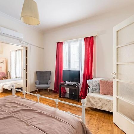Amazing 3Bdr Apt With Unique Roof Garden In Plaka Афины Экстерьер фото