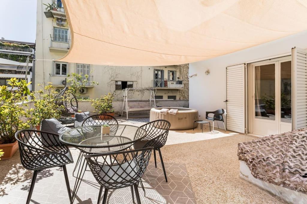 Amazing 3Bdr Apt With Unique Roof Garden In Plaka Афины Экстерьер фото